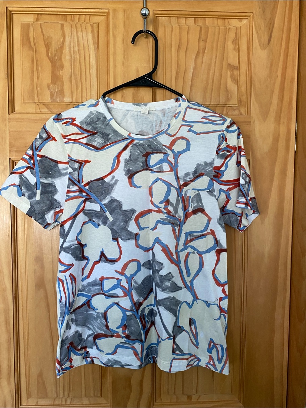 COS Women's Short-Sleeve Tee in White with Blue & Red Abstract Print